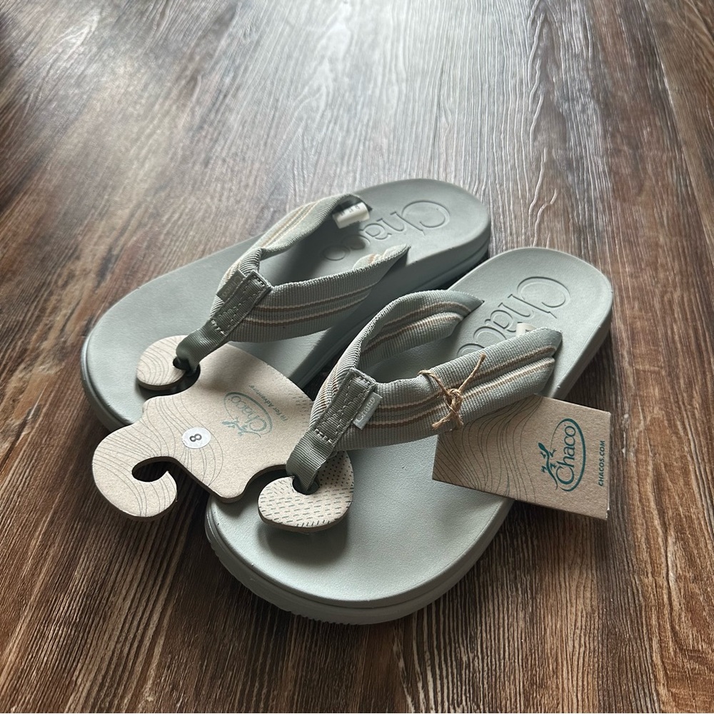 NWT! Women’s Chaco Chillos Flip Flop Sadie Aqua Gray Size 8
